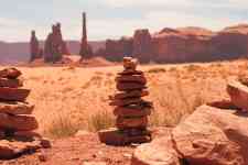 Helena Valley Southeast: Monument Valley, stones, Cairn